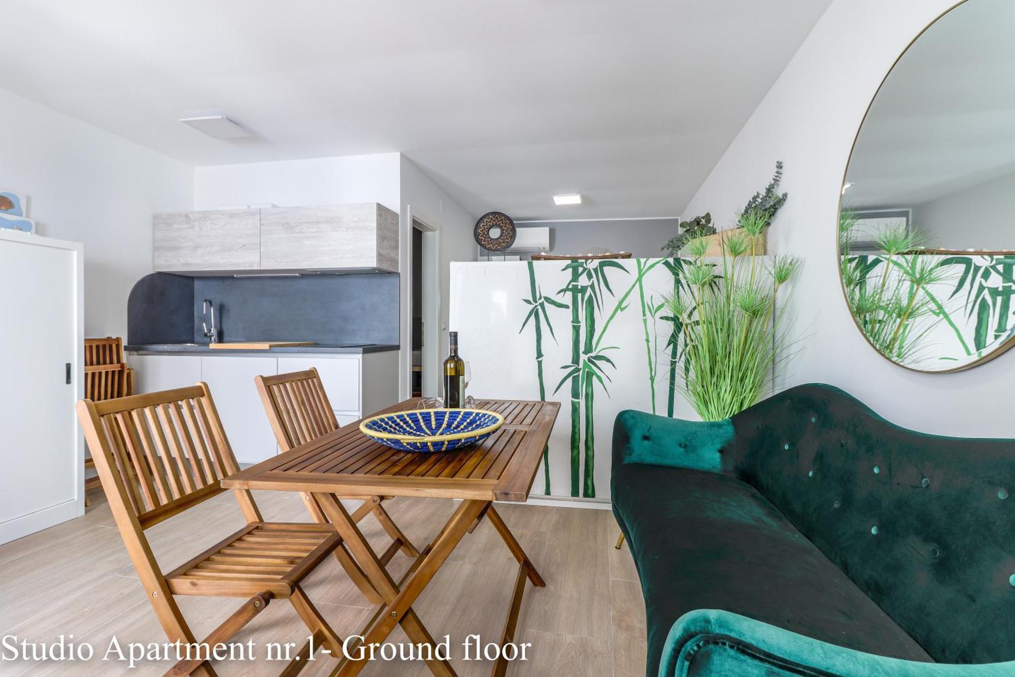 Casanova - Viewpoint Apartment Vrsar